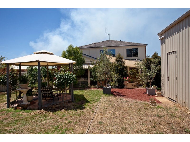 13 Kooringal Drive, Eaglehawk VIC 3556