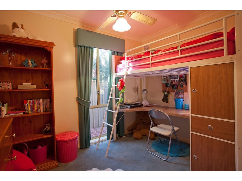 9 Currawong Court, Kennington VIC 3550