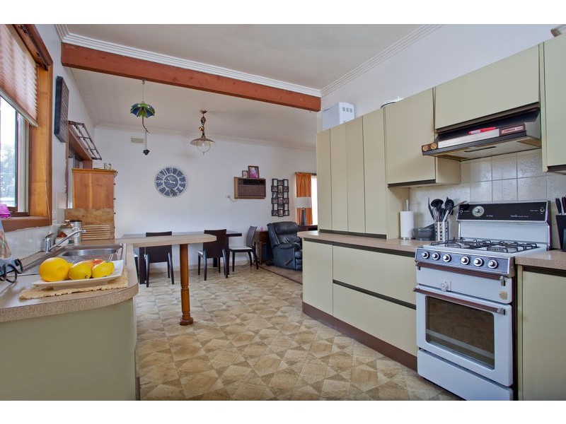 120 Panton Street, Golden Square VIC 3555