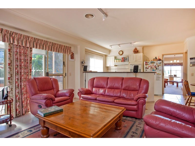 8A Roslyn Court, Strathdale VIC 3550