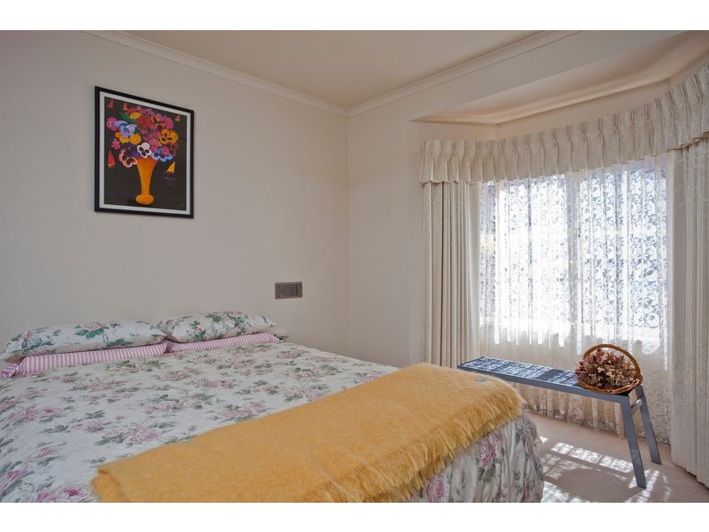 8A Roslyn Court, Strathdale VIC 3550