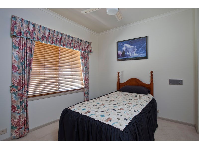 8A Roslyn Court, Strathdale VIC 3550