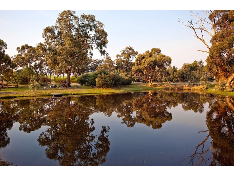 6 Nethercraig Road, Lockwood South VIC 3551