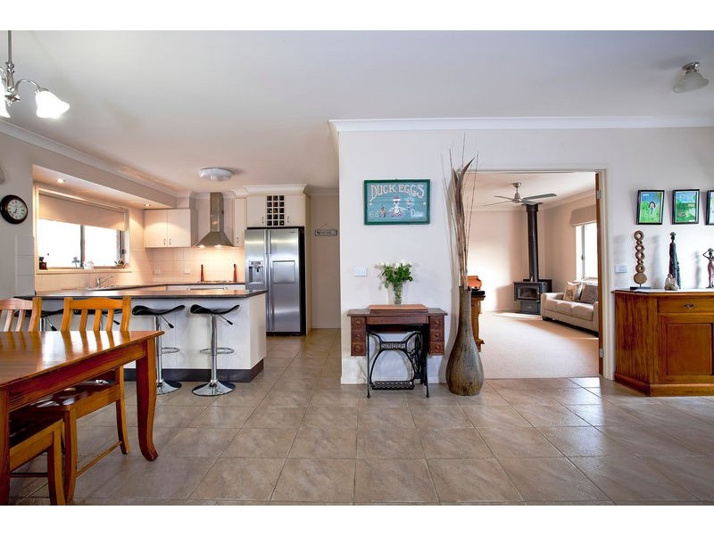 6 Nethercraig Road, Lockwood South VIC 3551