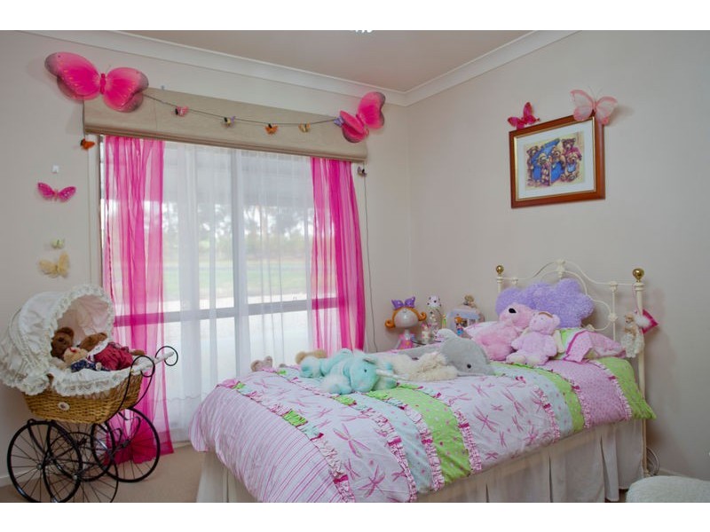 6 Nethercraig Road, Lockwood South VIC 3551