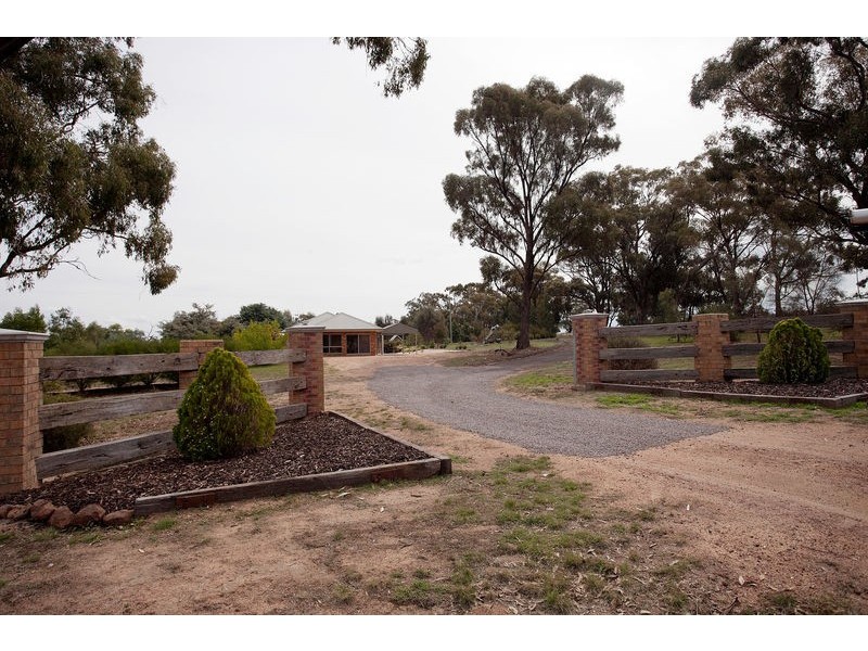 6 Nethercraig Road, Lockwood South VIC 3551