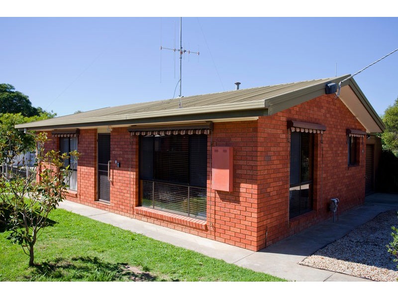 1/124 Upper California Gully Road, California Gully VIC 3556