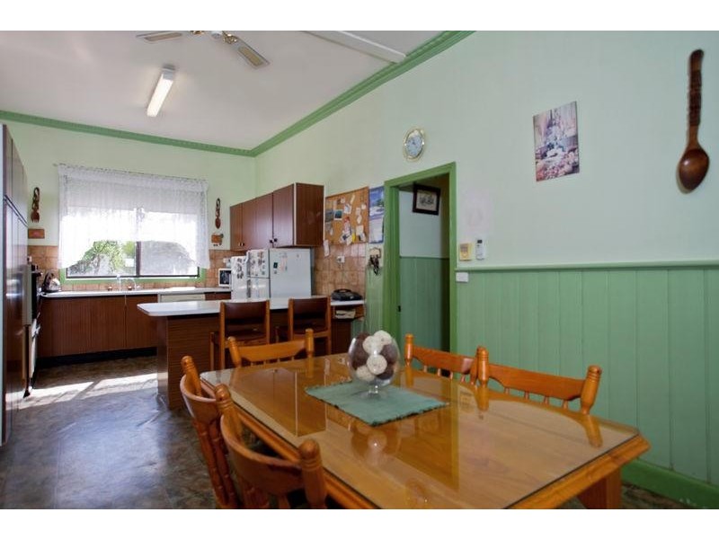 21 Jobs Gully Road, Eaglehawk VIC 3556