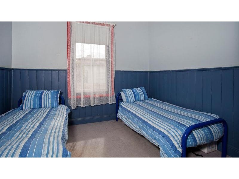 21 Jobs Gully Road, Eaglehawk VIC 3556