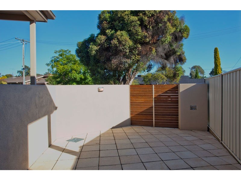 1A Willow Drive, Kennington VIC 3550
