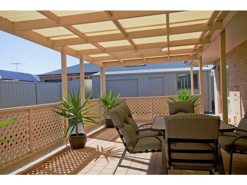 7 Elizabeth Street, Kangaroo Flat VIC 3555