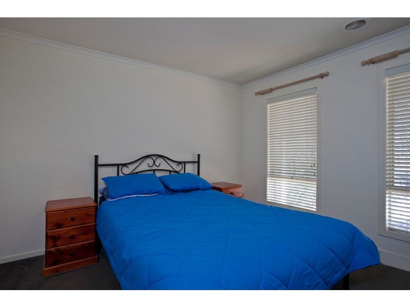 2 Gardenview Court, Epsom VIC 3551