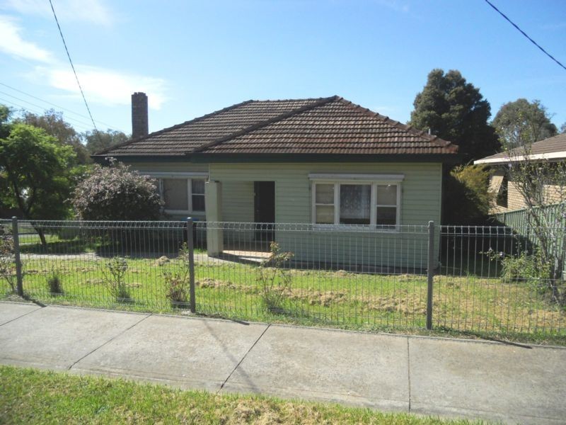 16 Thomas Street, Ironbark VIC 3550