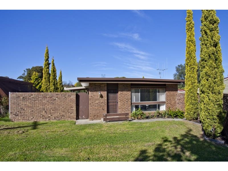 1/26 Townsend Street, Flora Hill VIC 3550