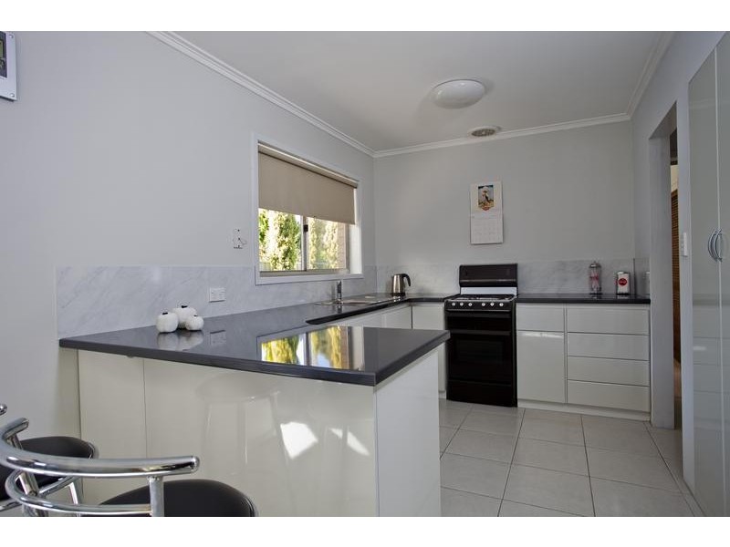 1/26 Townsend Street, Flora Hill VIC 3550