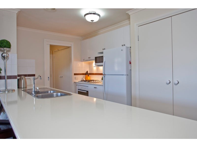 71 Mistletoe Street, Golden Square VIC 3555