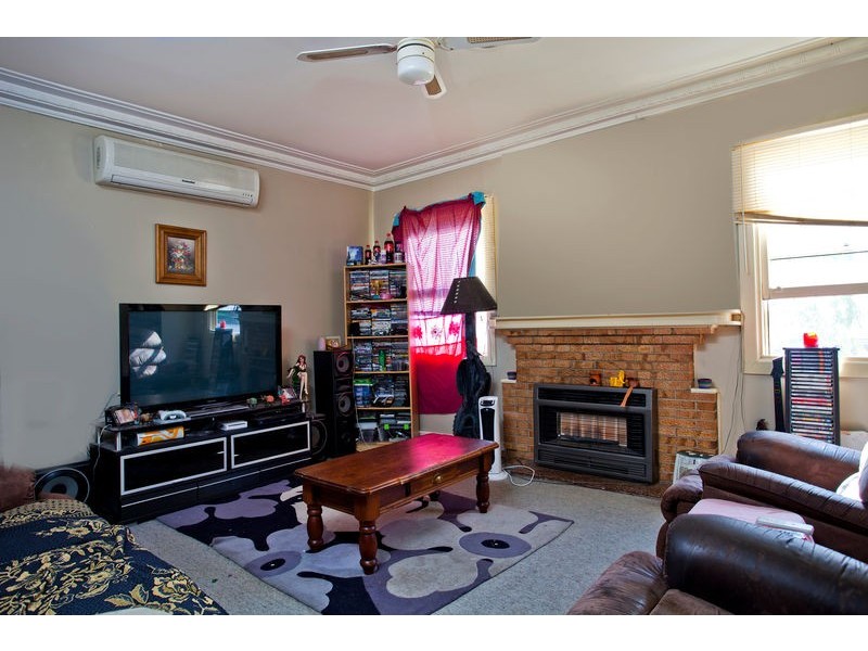 49 Holmes Road, North Bendigo VIC 3550