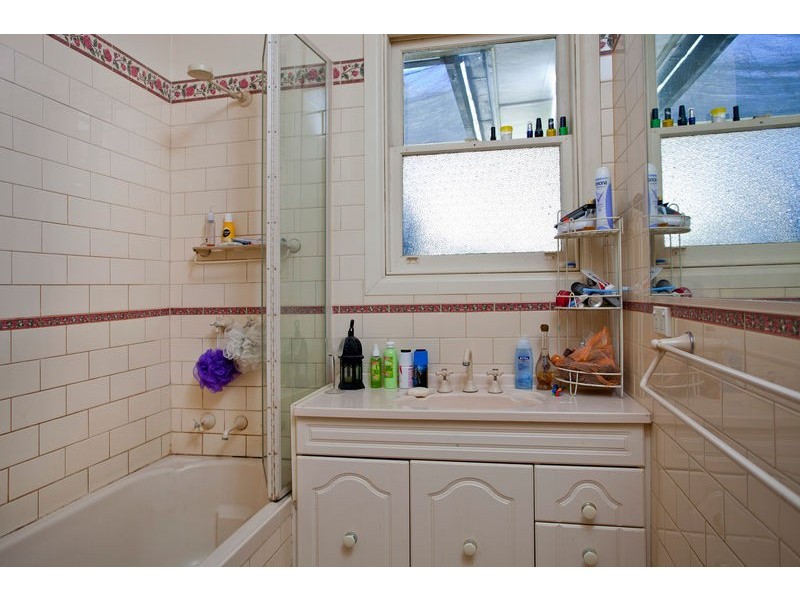 49 Holmes Road, North Bendigo VIC 3550