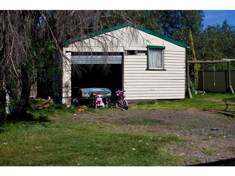 49 Holmes Road, North Bendigo VIC 3550