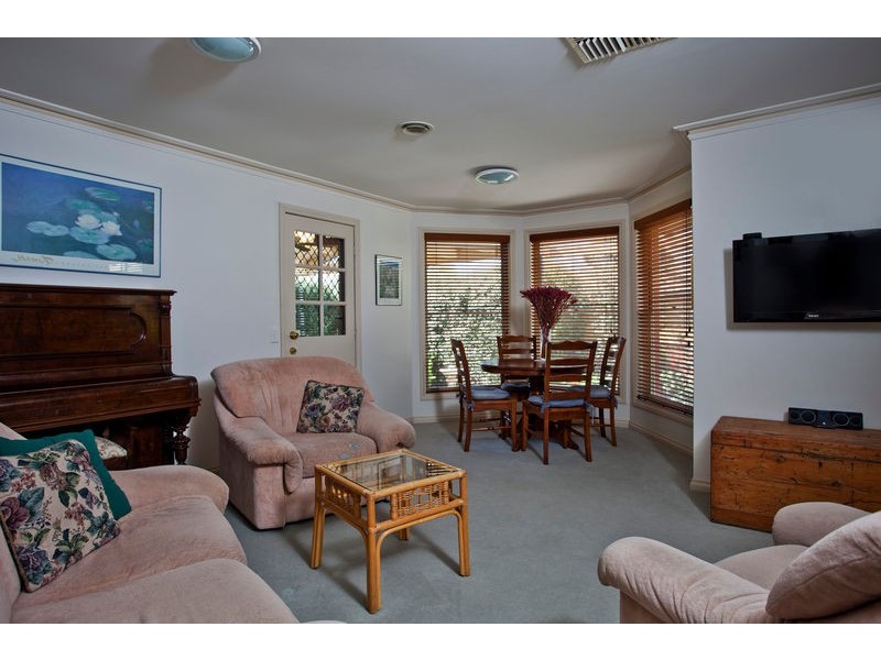 42 Kendall Street, Spring Gully VIC 3550