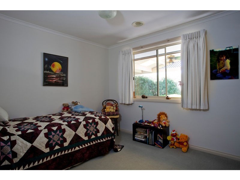 42 Kendall Street, Spring Gully VIC 3550