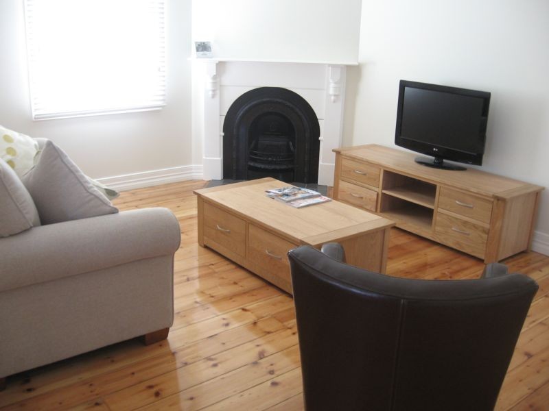 10 Hoskins Street, Quarry Hill VIC 3550