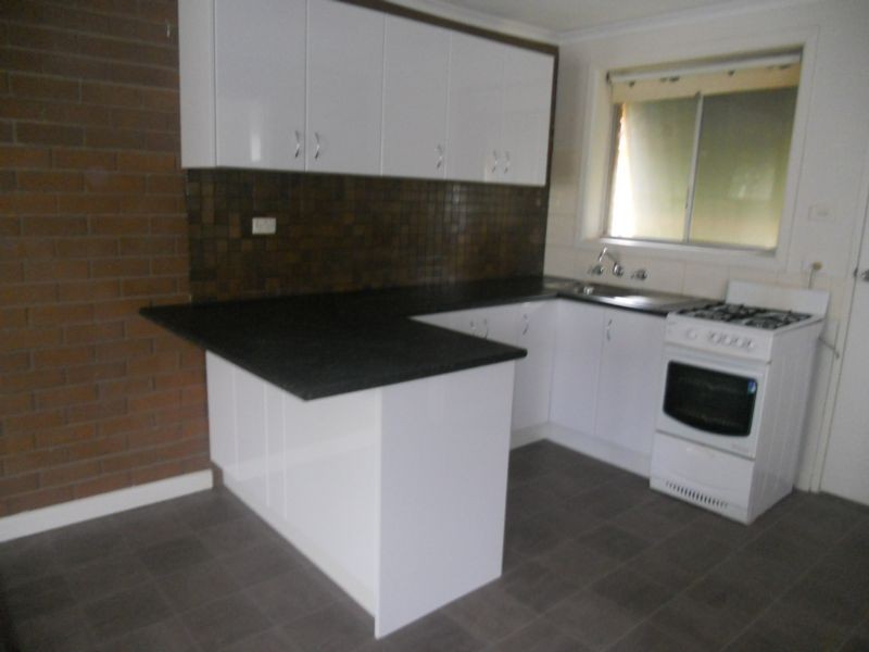 4/13 Bowles Street, Kangaroo Flat VIC 3555