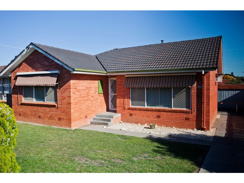 130 St Aidans Road, Kennington VIC 3550