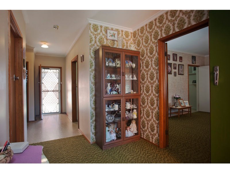 130 St Aidans Road, Kennington VIC 3550