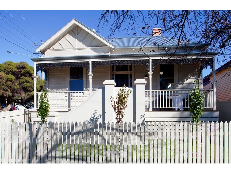 36 Echuca Street, Quarry Hill VIC 3550