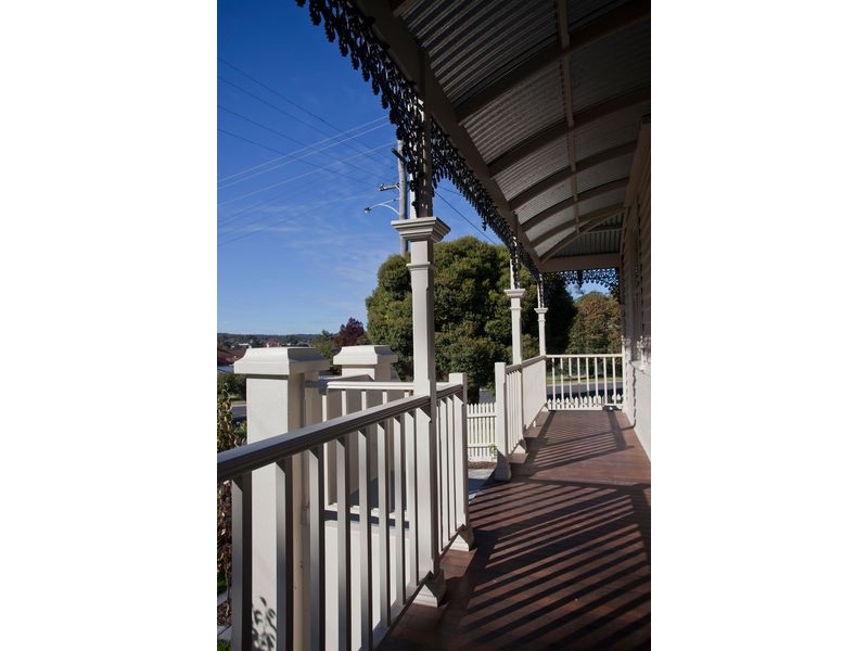 36 Echuca Street, Quarry Hill VIC 3550