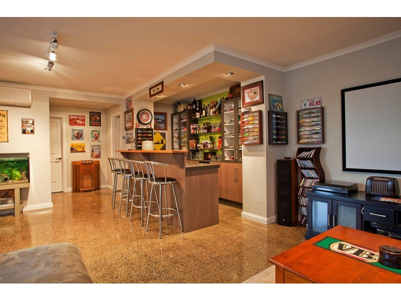 4 Elwood Drive, Strathdale VIC 3550