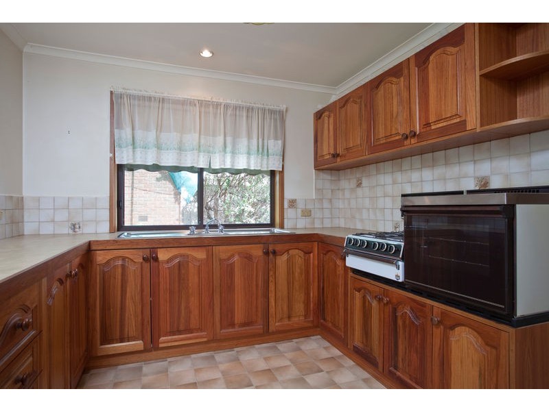 106 Crook Street, Strathdale VIC 3550