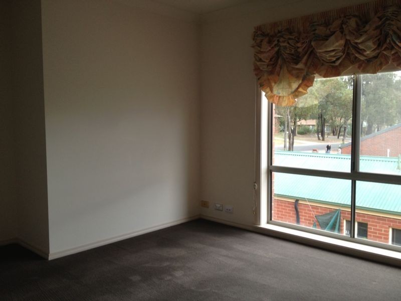 1/19 Timbarra Drive, Bendigo VIC 3550