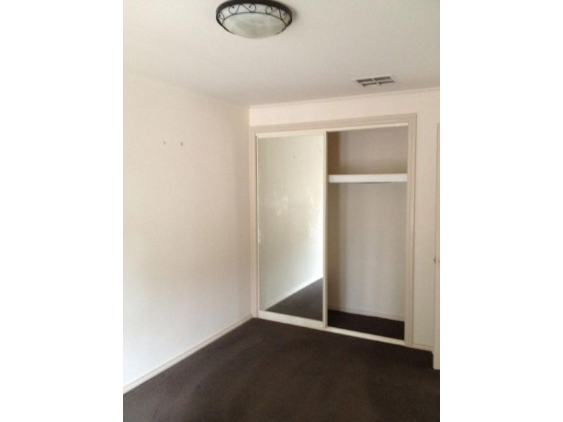 1/19 Timbarra Drive, Bendigo VIC 3550