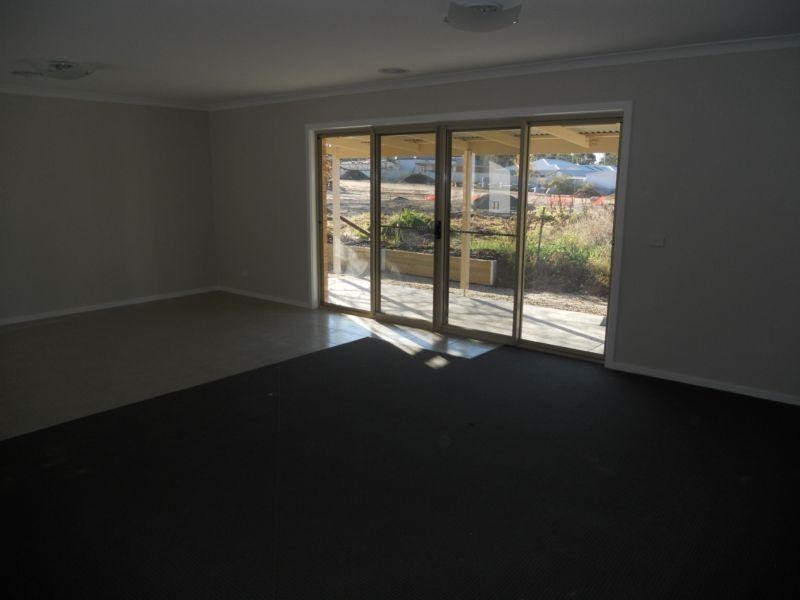 4/33 Kennewell Street, Bendigo VIC 3550