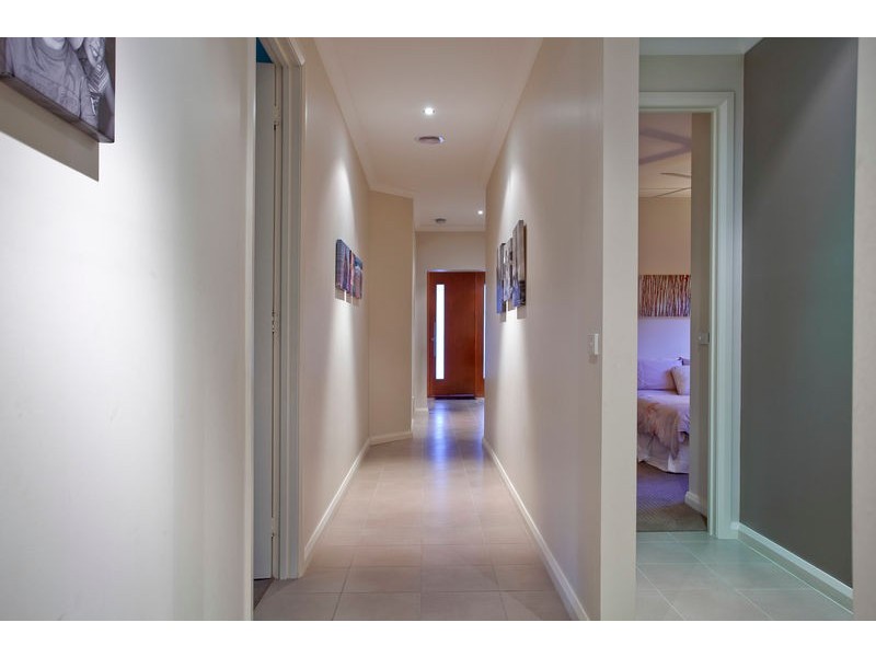 52 Harpin Street, Strathdale VIC 3550