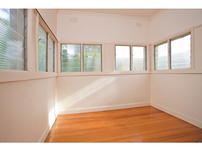 61 Raglan Street, White Hills VIC 3550