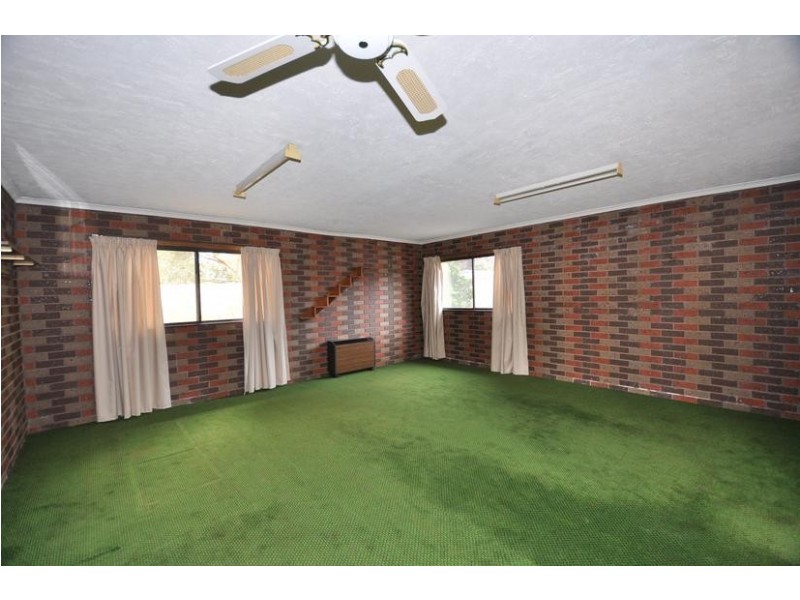 174 Lloyd Street, Strathdale VIC 3550