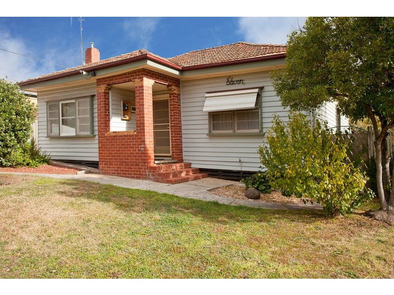 11 Reverie Street, California Gully VIC 3556