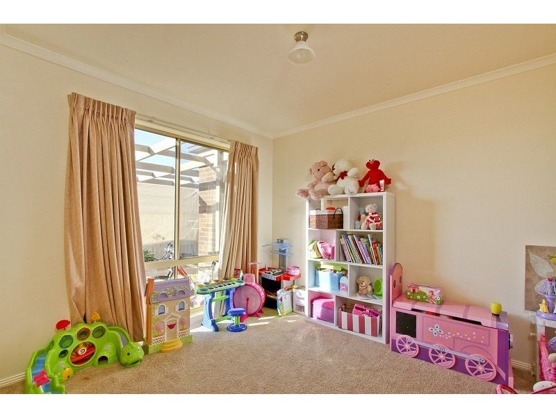 3a Grevillea Avenue, Kangaroo Flat VIC 3555