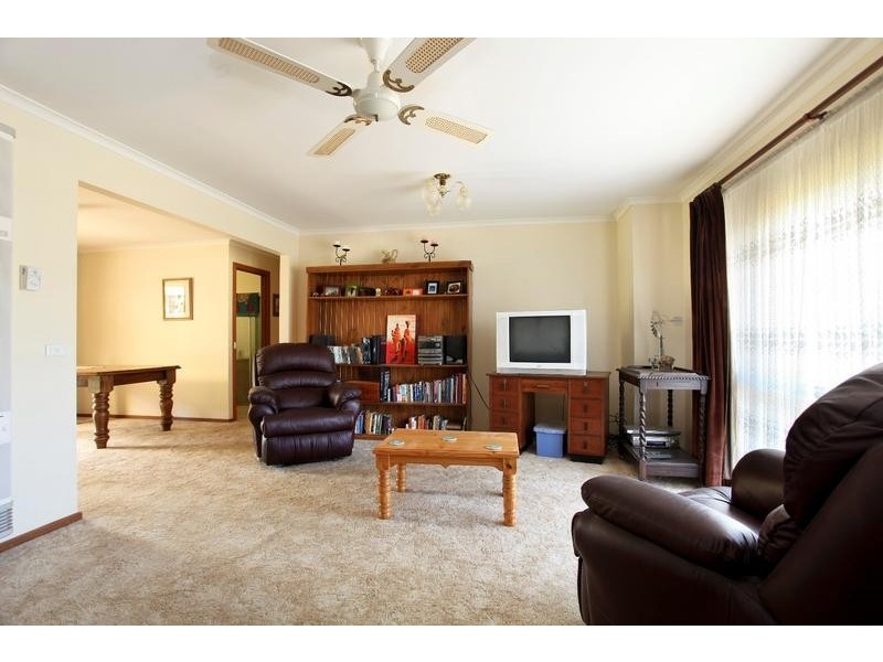 61 Strickland Street, Epsom VIC 3551