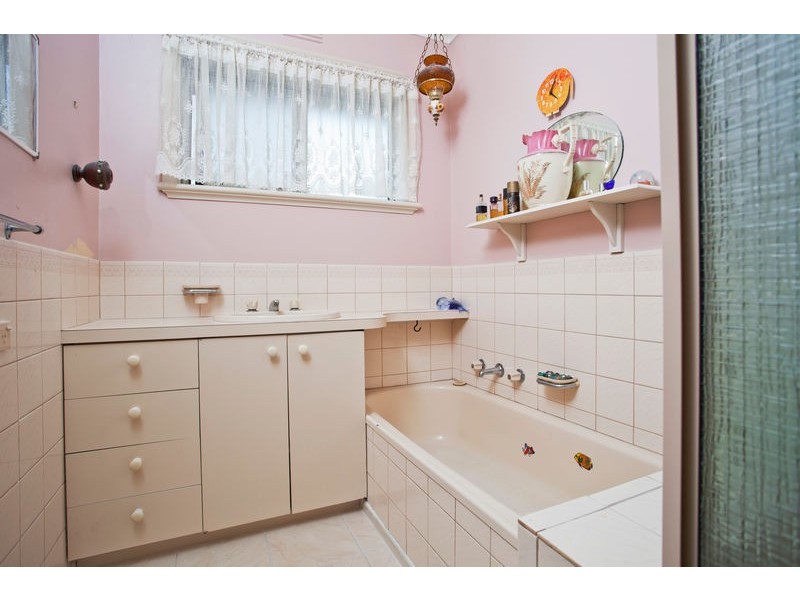 4 Cumming Court, East Bendigo VIC 3550