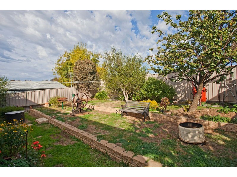 4 Cumming Court, East Bendigo VIC 3550