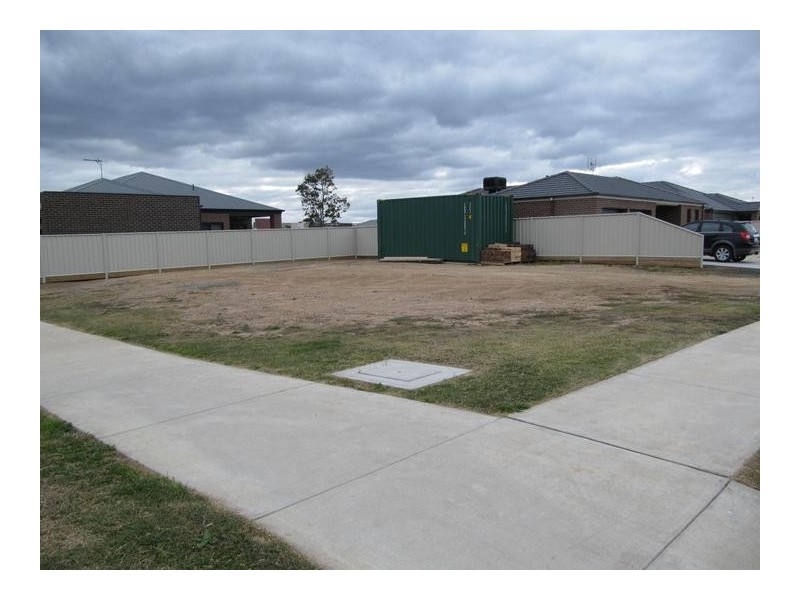 44 Howard Street, Epsom VIC 3551