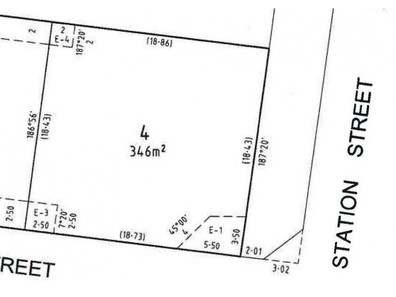 44 Howard Street, Epsom VIC 3551