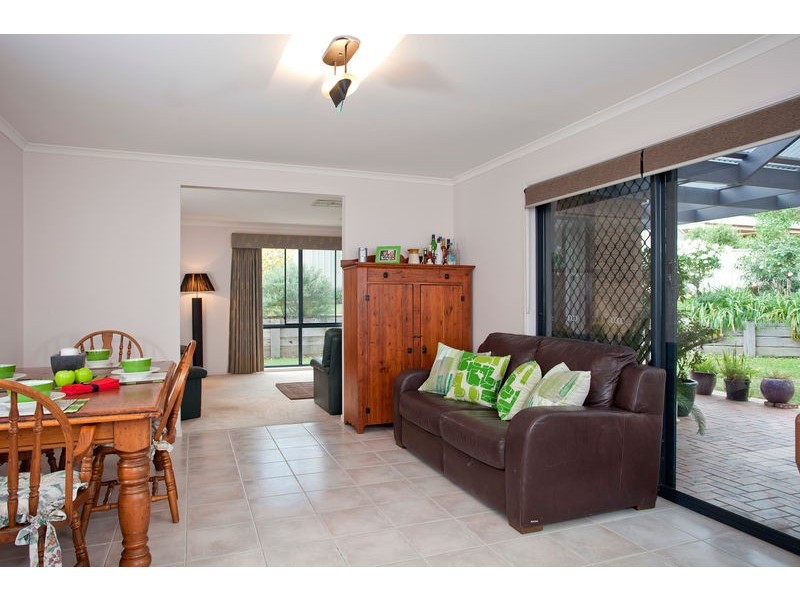 12 Penzance Avenue, Golden Square VIC 3555