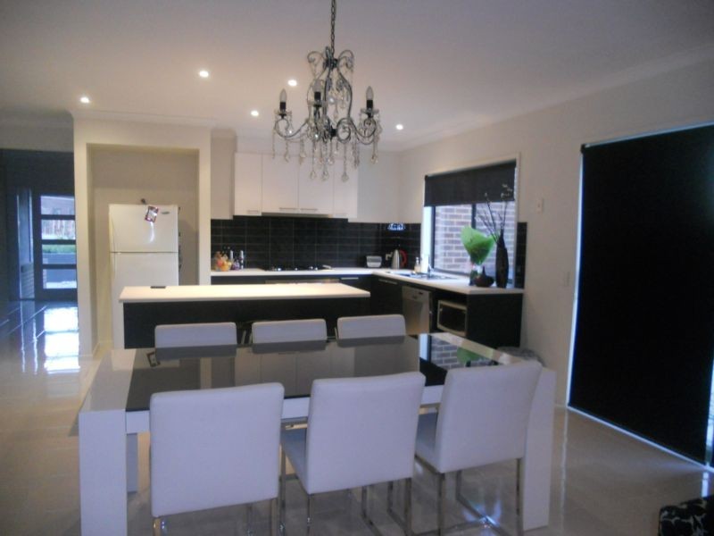 9 Poorinda Crescent, Kangaroo Flat VIC 3555