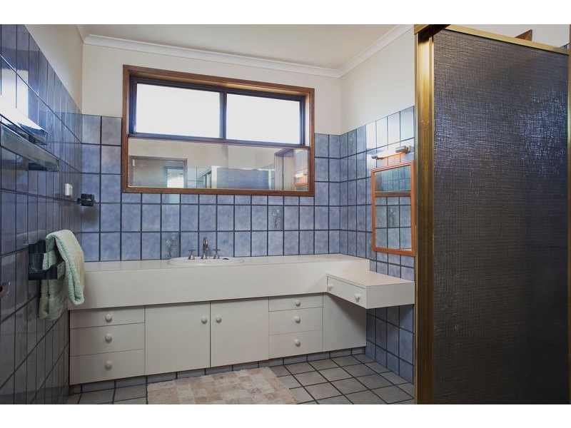 24 McClure Street, Bendigo VIC 3550