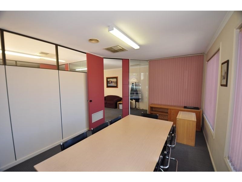 75A High Street, Kangaroo Flat VIC 3555